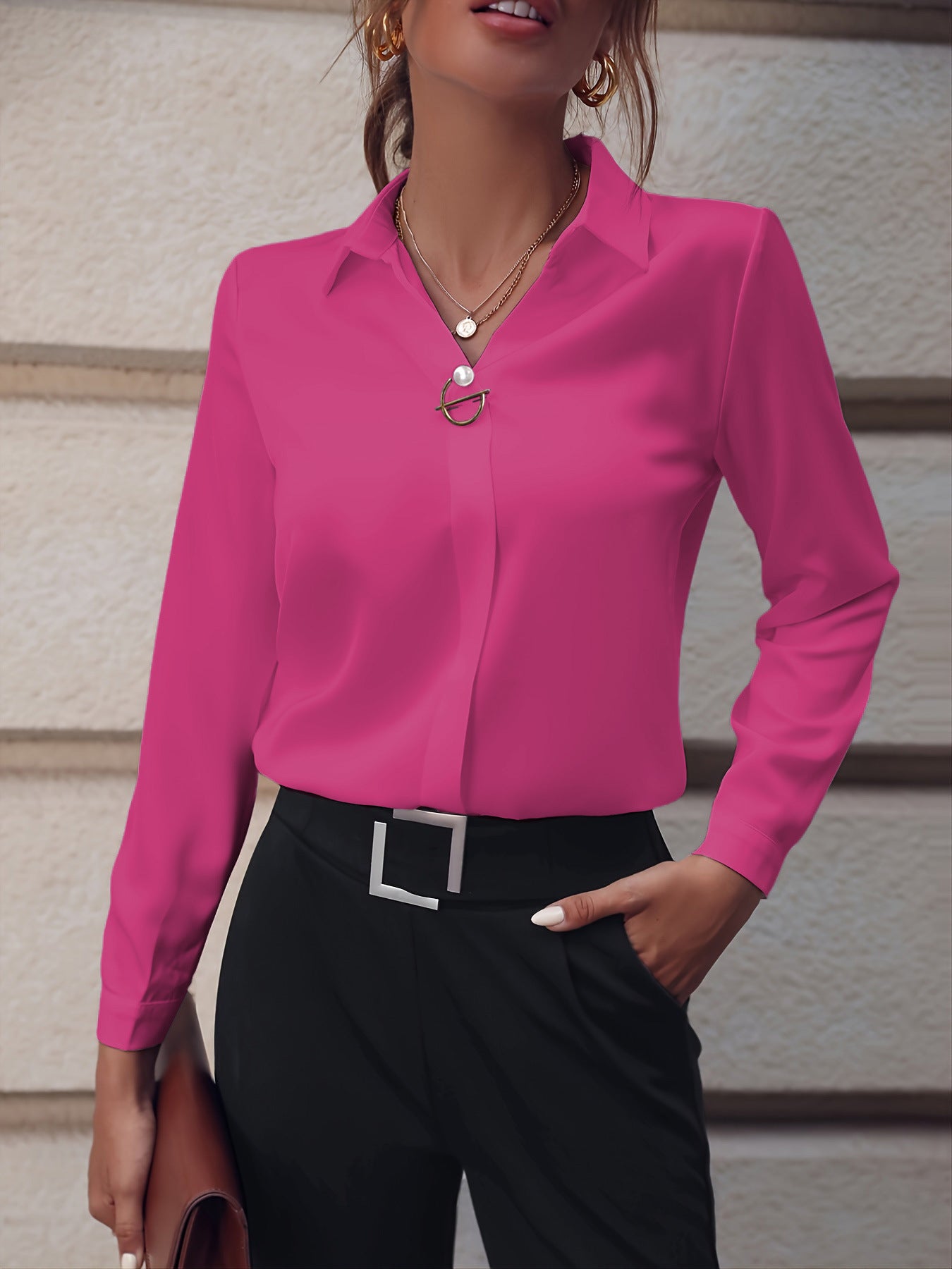 Chemise à manches longues Urban Chic pour femmes sûres d'elles