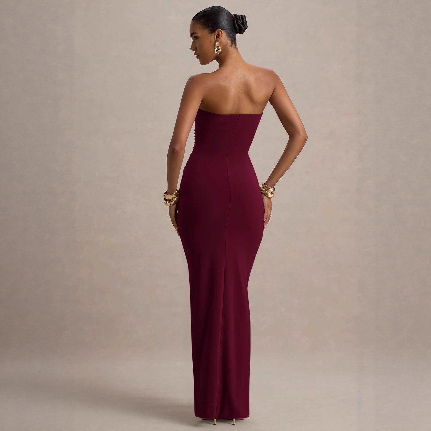 Robe fourreau plissée coupe slim bandeau sexy