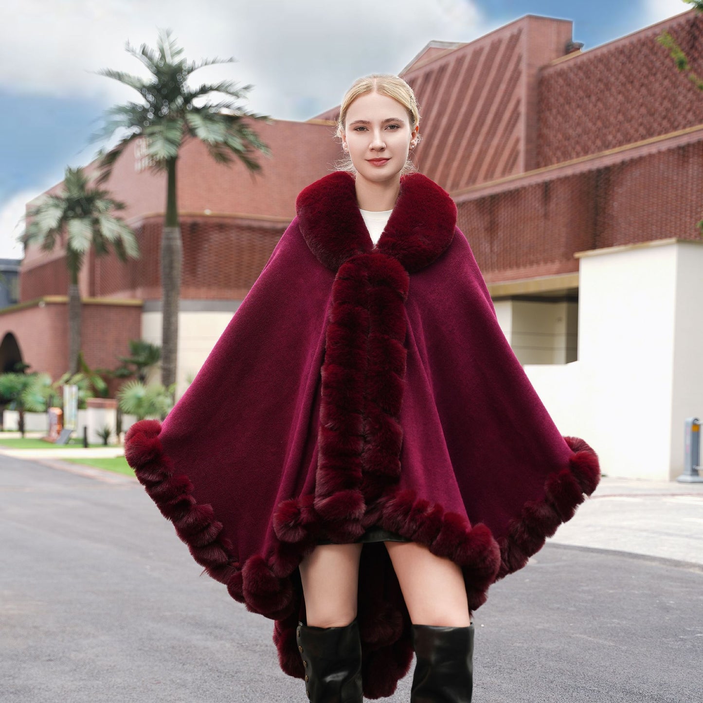 Cape Élégance en Maille Unie